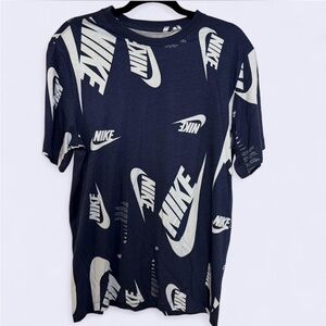 Nike Men's Blue and White Logo T-Shirt Size Medium